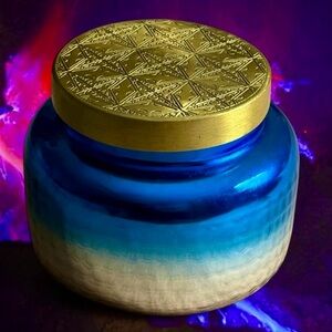 Anthropologie Capri Blue Candle Ombre Faceted Volcano Sold Out 19 Oz. Trendy